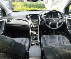Hyundai i30 premium - Image 4/10