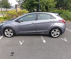 Hyundai i30 premium - Image 8/10
