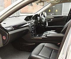 Mercedes 2011 E 350 Avant-garde Blue Efficiency Imaculate - Last - Image 6/10