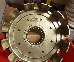 Cr125 /crf250 clutch basket