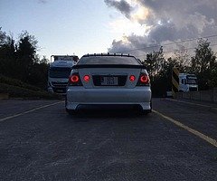 Lexus Is200 - Image 4/10