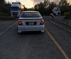 Lexus Is200 - Image 5/10