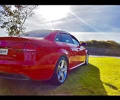 RED Audi A4 Sline