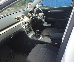 VW Passat - Image 5/7