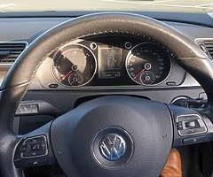 VW Passat - Image 6/7