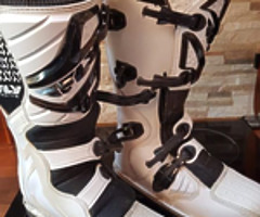 Motoross boots