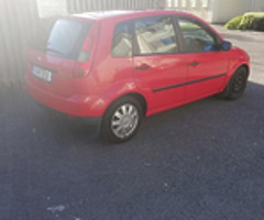 Ford fiesta 05