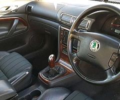 Skoda superb - Image 5/9