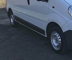 2006 vivaro 1.9cdti 6mths psv 157k Trade in to clear