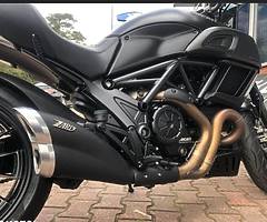 Ducati Diavel 2015 only 1043km - Image 5/6