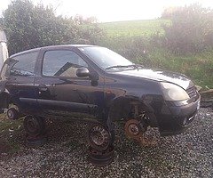 2002 Renault Clio - Image 3/4