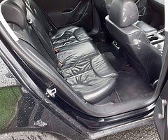 Volkswagen Passat - Image 5/7