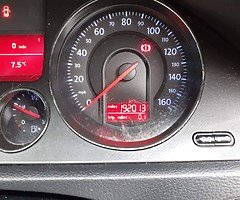Volkswagen Passat - Image 6/7