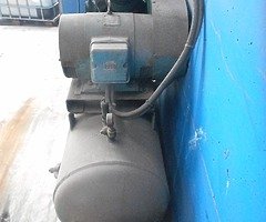 For Sale: Compressor - Image 3/7