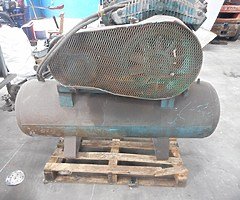 For Sale: Compressor - Image 6/7