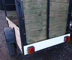 Car trailer