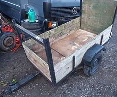 Car trailer