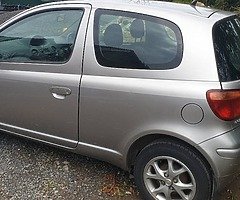 2005 Toyota Yaris