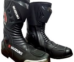 motorbike suit ,gloves and shoes - Image 4/6