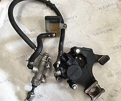 GSXR 600/750 06-10 parts - Image 5/8