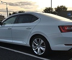 Skoda Superb 161LD777