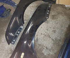 Two black bora wings 1 golf mk4 wing passat wings and bora boot - Image 4/4