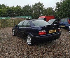 BMW E36 318 - Image 3/7