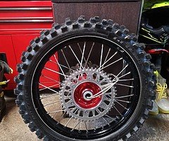 Talon wheels + akrapovic exhaust - Image 6/6