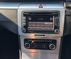 2010 Volkswagen Passat CC - Image 8/10