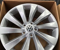 17 inch Scirocco Style wheels