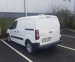 141 Partner 3 Seater Tax & Doe - Image 3/8