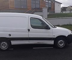 2008 CITROEN BERLINGO - Image 4/10