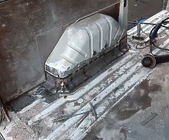 MOTOR WELDING LOCK NUT REMOVAL