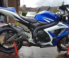 Gsxr750 k7