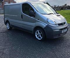 2003 Vivaro 1.9cdti Psv June 5 Speed good driver Take Small Px