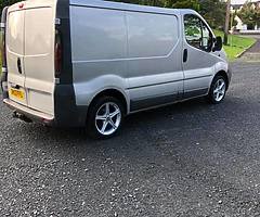 2003 Vivaro 1.9cdti Psv June 5 Speed good driver Take Small Px - Image 4/9