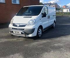 2008 Vivaro 2.0 psv Bullbar Roofrack Towbar Take Small Px