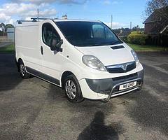 2008 Vivaro 2.0 psv Bullbar Roofrack Towbar Take Small Px - Image 10/10