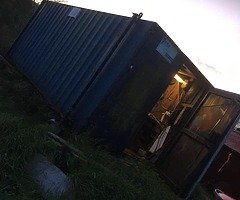 Storage shipping container shed - Image 4/4