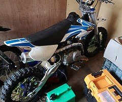 Lmx 125