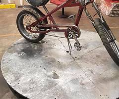 Display turn table