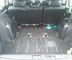 Peugeot 4007 7 seats 4x4 - Image 8/10
