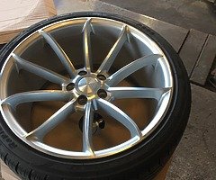 9.5x19 VEEMANN VFS ALLOY WHEELS AND TYRES IMMACULATE LIKE NEW
