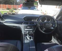 131 Mercedes 200cdi - Image 5/7