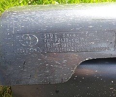 Auris Plastic Side Skirts