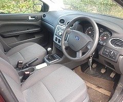 Ford Focus - Image 5/9