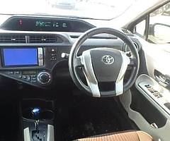 2012-09 Toyota Aqua (compact Prius) Hybrid - Image 7/7