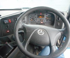 FOR SALE: 2006 Mercedes-Benz 32-40 - Image 8/9