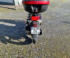 Honda vision moped - Image 1/5