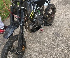 125 stomp racing pitbike